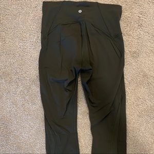 Lululemon 7/8 hunter green leggings (Luxtreme 8)